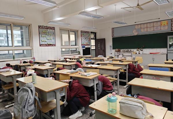 应急演练 (4) 应急演练 (4)